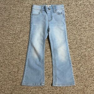 Social academy NWOT size 5 girls flare jeans